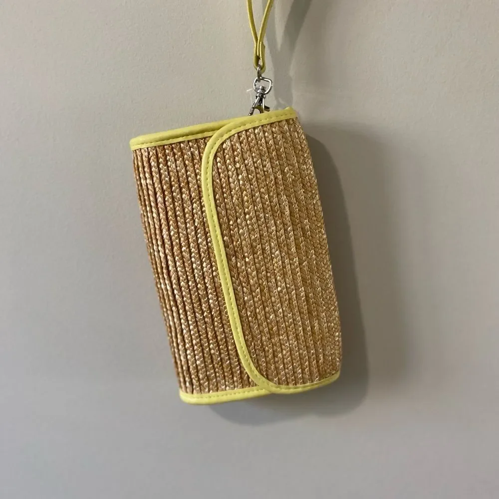 NWOT Old Navy Rattan Wristlet
